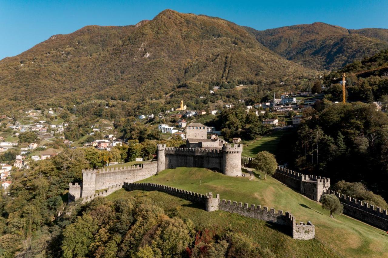 Cuore Di Relais E Chateaux 5 Stelle In Bellinzona City Of Castles -By Easylife Swiss エクステリア 写真